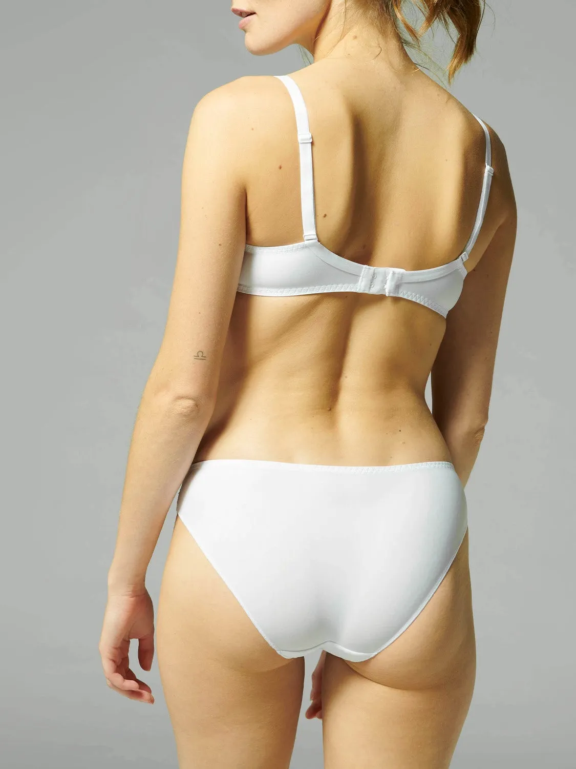 Delice Full Coverage Plunge - White