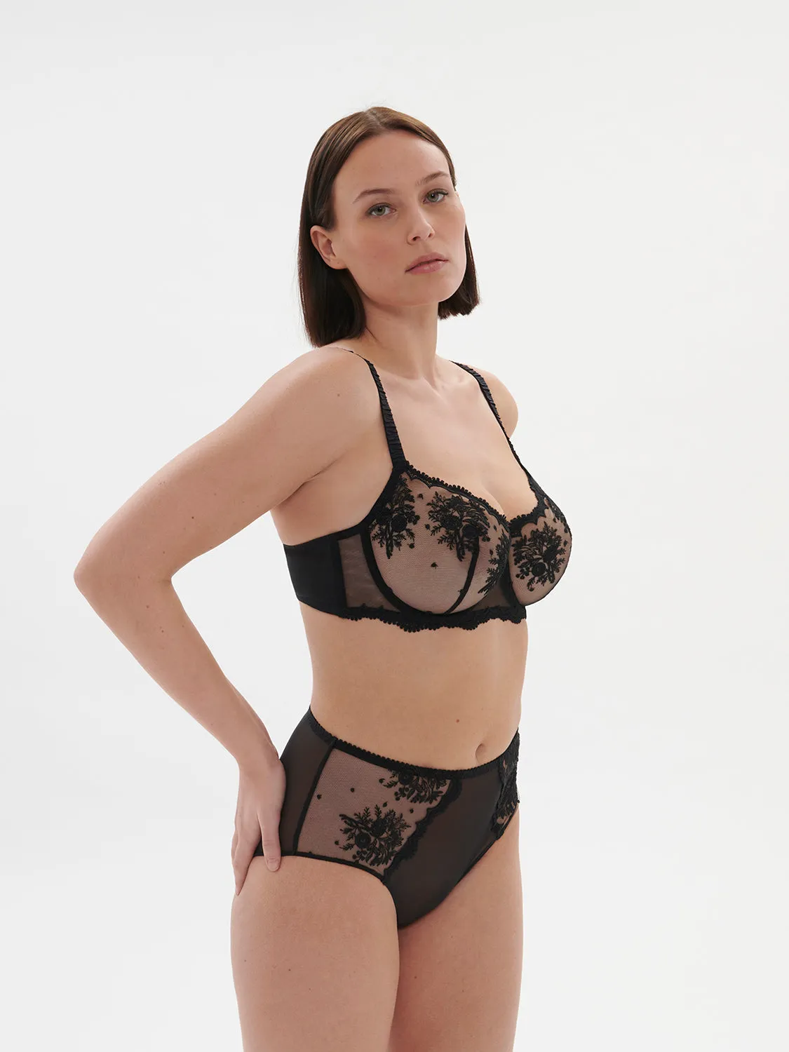 Intrigue Retro Brief - Black